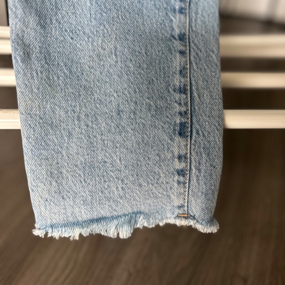 Garage mom jeans - NEW WITH TAGS - Picture 4 of 6